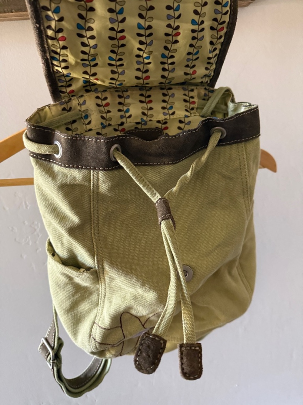 Sherpani Canvas Floral Accent Mini Backpack in Olive Green with Brown Trim - Picture 4 of 7